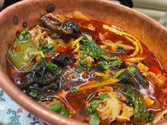 -成都你六姐·牛肉冒菜·麻辣香锅(长泰广场店)