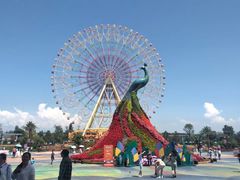 -七彩云南欢乐世界