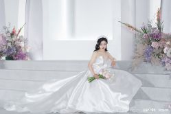 -欣薇婚纱(新源乐汇城店)