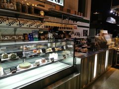 面包甜点陈列柜-Juicy Bakery(瑞景店)