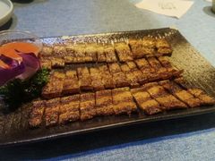 -香巴拉云南餐厅(华莱坞店)