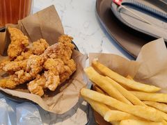 -必胜客(新辰里酒仙桥店)