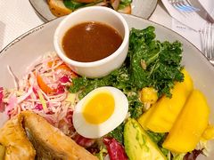 三文鱼牛油果色拉-BAKER&SPICE(环贸店)