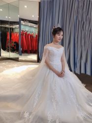 点击看大图 -艾米丽婚纱礼服