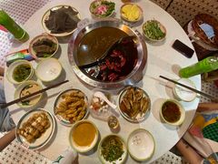 麻辣酸菜锅底-陈艳红火锅菜·冒菜(簋街店)