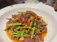 -洞庭土菜小炒馆(易发广场店)