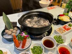 -烹然四季椰子鸡火锅(团结湖总店)