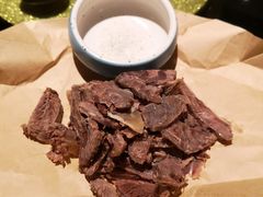 古法盐蘸牛肉-老头儿油爆虾·知味杭州(爱琴海购物中心)