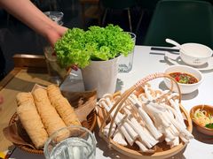 -烹然四季椰子鸡火锅(姚家园万象汇店)