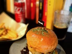 -shark burger·鲨鱼汉堡(交子大道店)
