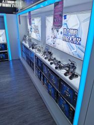-玩具反斗城(正大广场店)