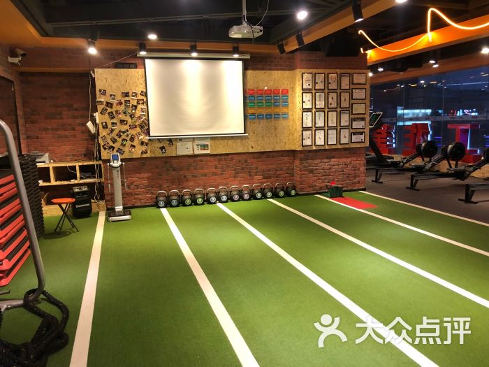 优仕健身私教工作室(湖南路店)图片 - 第1张