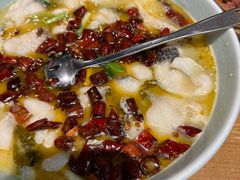 -荷花亭·湖北融合菜(十堰武商MALL店)