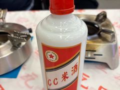 -堂瓦里·33年传统赣菜(第一街区店)