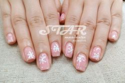 柔情小雪花-STAR美甲店