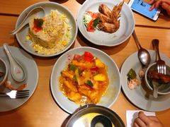 -Lia Cafe Bar Restaurant松山咖啡屋