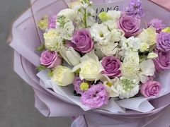 -亭亭鲜花店(中山北路店)