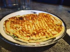 葱花饼-华盛园卷子王农家菜水库鱼