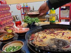 -利姐牧牛匠老火锅(兰花店)