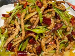 香辣肉丝-恒盛居回族饭店