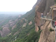 -玻璃桥景区石牛寨