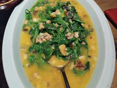 上汤豌豆尖-滋色臻选川菜(北京坊旗舰店)