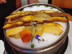 -芸山季·云南野生菌火锅(人民广场来福士店)