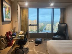 -上海虹桥西郊假日酒店