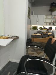 -茶发Salon·烫发染发理发