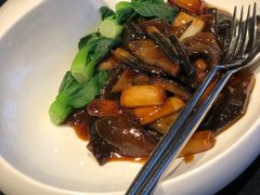 葱烧海参配乌米菌-鲁采LU STYLE(新天地店)