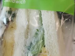 -全家便利店(桂平路店)