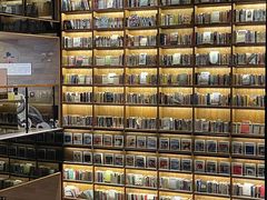 -半山书局(新世纪商城店)