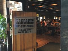 -Pancakes on the rocks(Darling Harbour)
