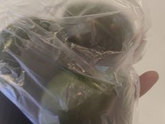 -白玉兰食品甜凤店(合生汇店)