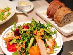 每日沙拉-壳里西餐厅Coquille Seafood Bistro(蒙自路店)