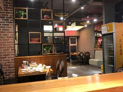 大堂-喝丢一只鞋海鲜烧烤·海肠捞饭(文体街店)