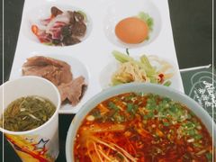 -安泊尔牛肉面(北滨河路店)