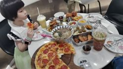 -MINI MARS KIDS CLUB亲子家庭中心(长宁天山店)