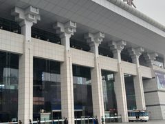 -岳阳东站