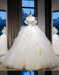 -MISS MIA 婚纱品牌馆