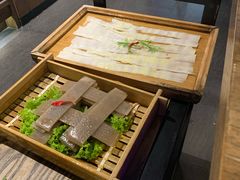 -尚尚仙·酸汤猪手·猪肚鸡火锅(华联万柳购物中心店)