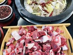 铁锅炖羊肉-老村长铁锅宴(航才路店)
