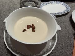 -虹潮荟·餐桌上的美食地理(太阳宫店)