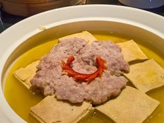 千刀肉蒸霉千张-寻宝记绍兴菜(鲁迅路店)