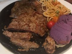 -豪客来牛排(雄峰城店)