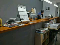 -研途咖啡馆(健康路店)