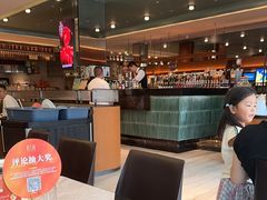 -东方红海鲜百汇(国际大厦店)