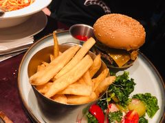 牛肉汉堡-bluefrog蓝蛙(恒隆广场店)