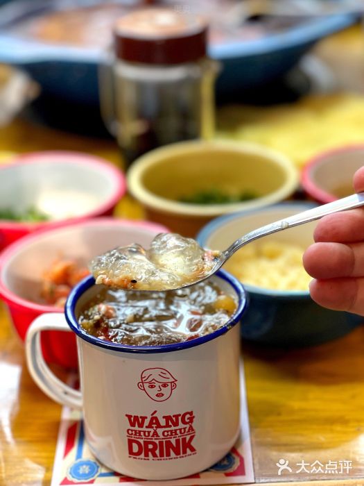 王歘歘·chuǎ火锅(五道营店)抽筋红糖冰粉图片
