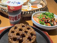 -包整·丝娃娃(一览甲秀楼风景店)